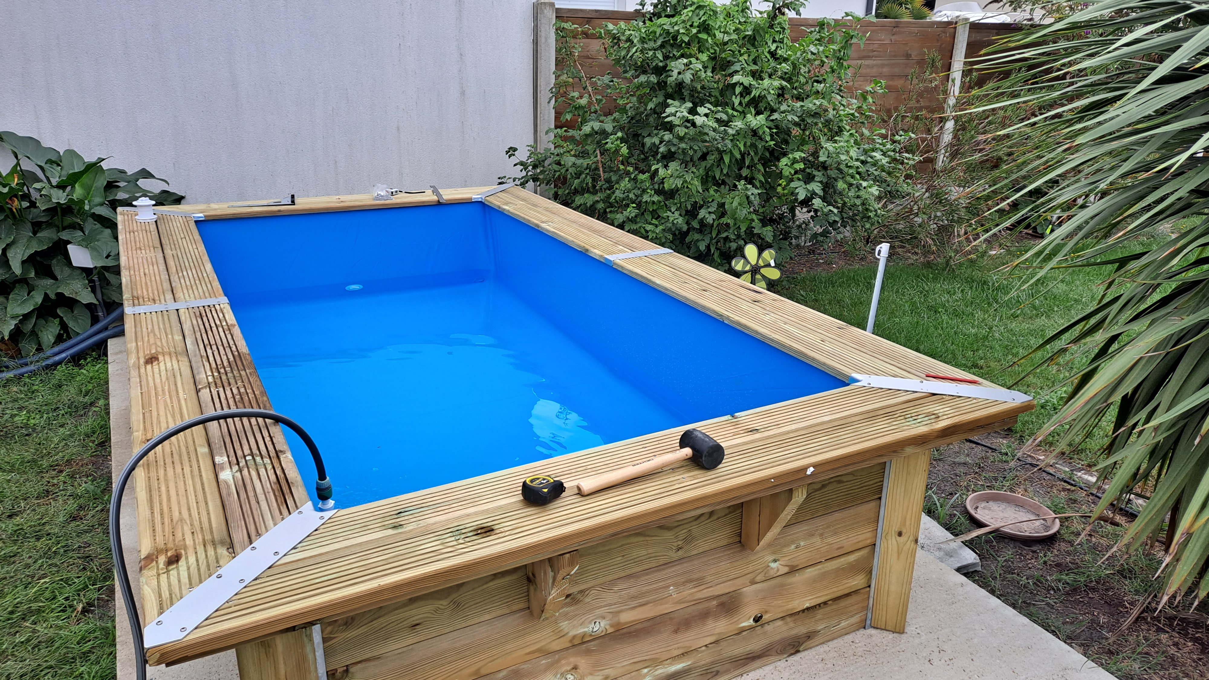 Automated Swimming Pool Setup